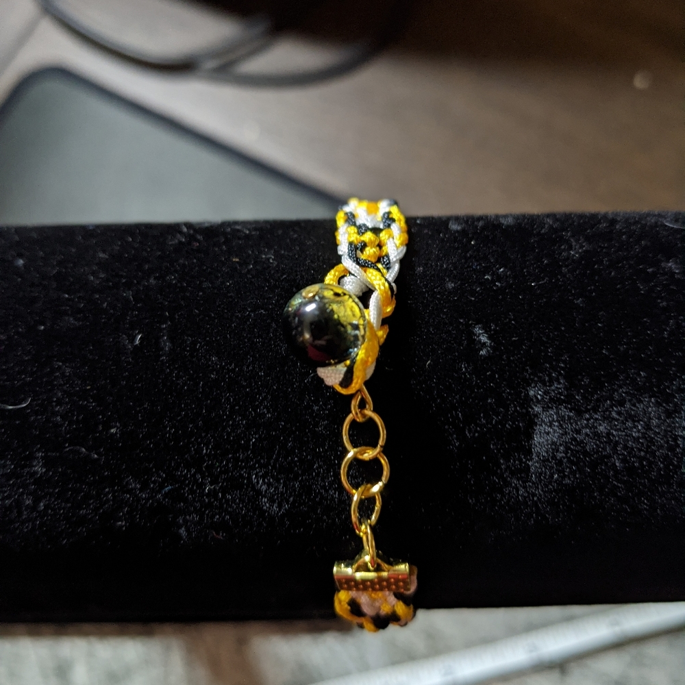 Handmade bracelet - Picture 2 of 5